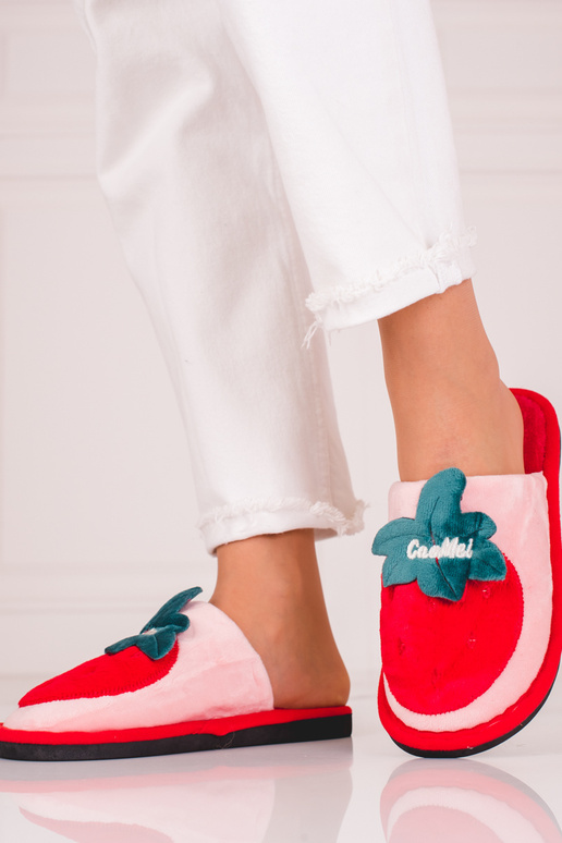 Soojad isetehtud sussid Shelovet