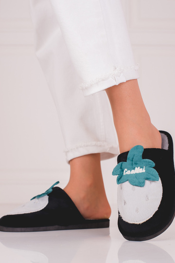 Soojad isetehtud sussid... 2