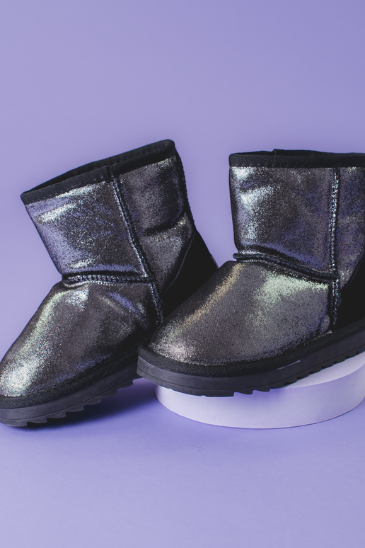 Hõbedat värvi Pealiste lumesaapad...