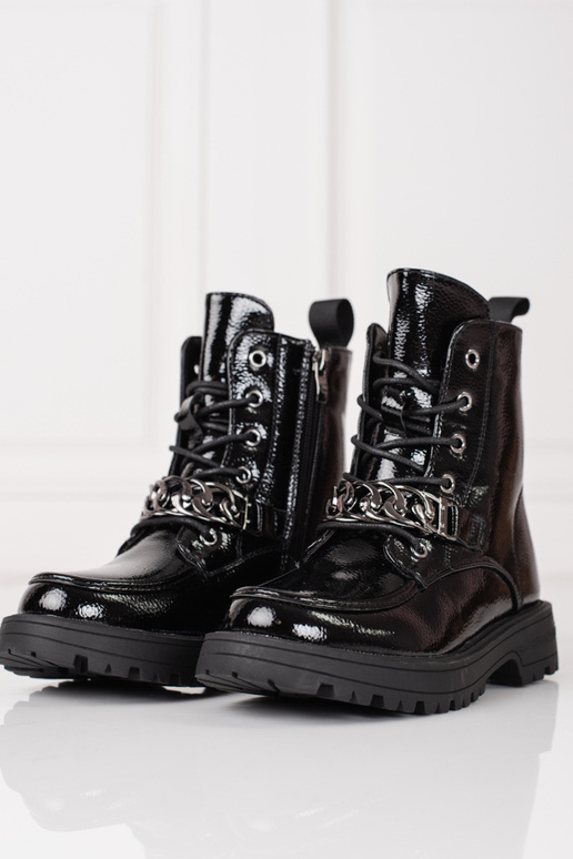 msuud pitsitud lumesaapad...