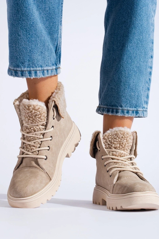 Liivakarva karusnahaga naiste saapad Liivakarva karusnahaga naiste saapad