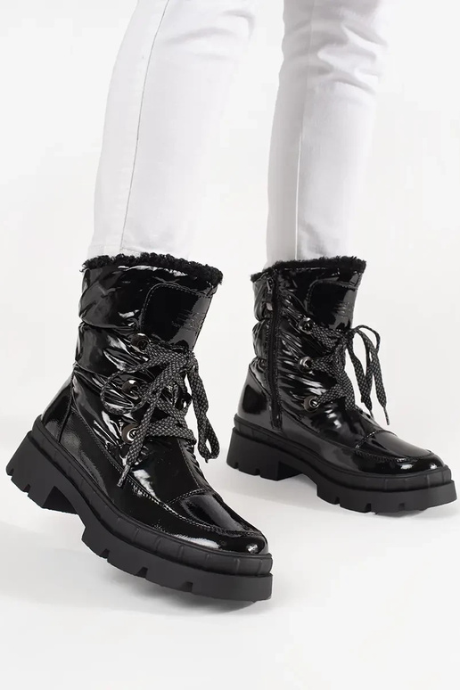 Mustad soojad naiste lumejalatsid... Mustad soojad naiste lumejalatsid...