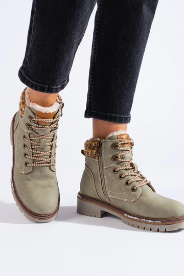 Halli värvi naiste kingad 2