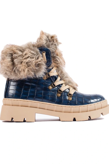 jalanõud naiste omad...