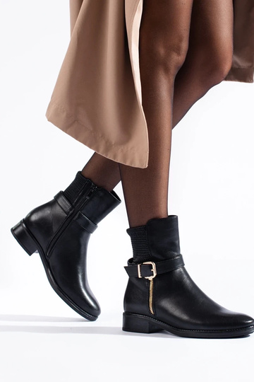 Pealiste poolsaapad pahkluu... 2