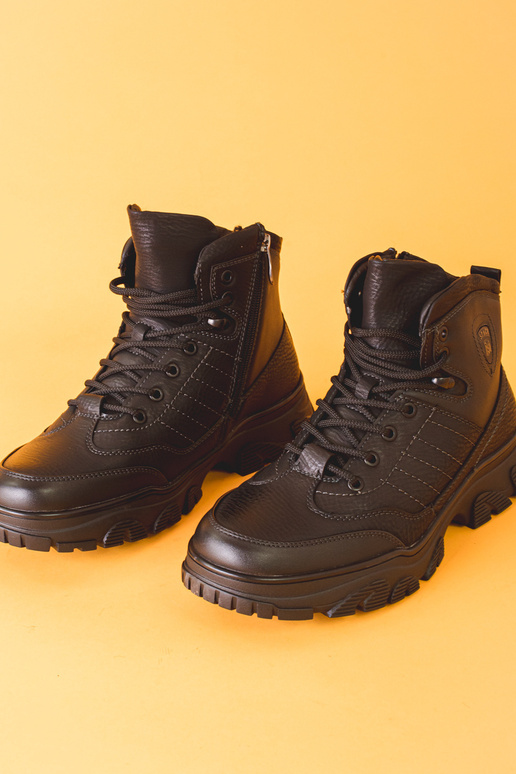 mustad talvekingsad meestele