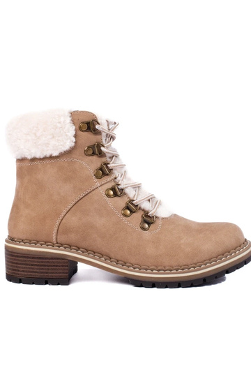 jalanõud naiste omad...