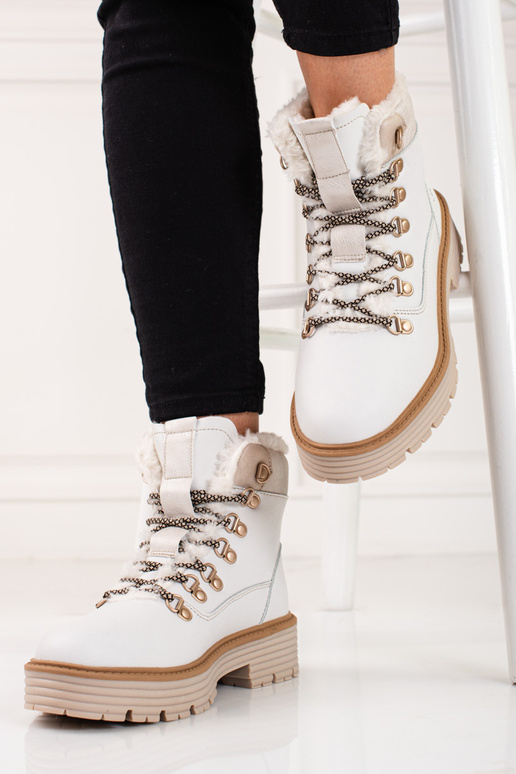 Valged naiste kingad Valged naiste kingad