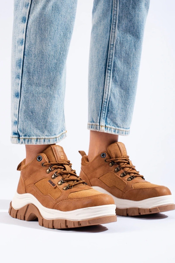 jalanõud pruunid värvi... 2