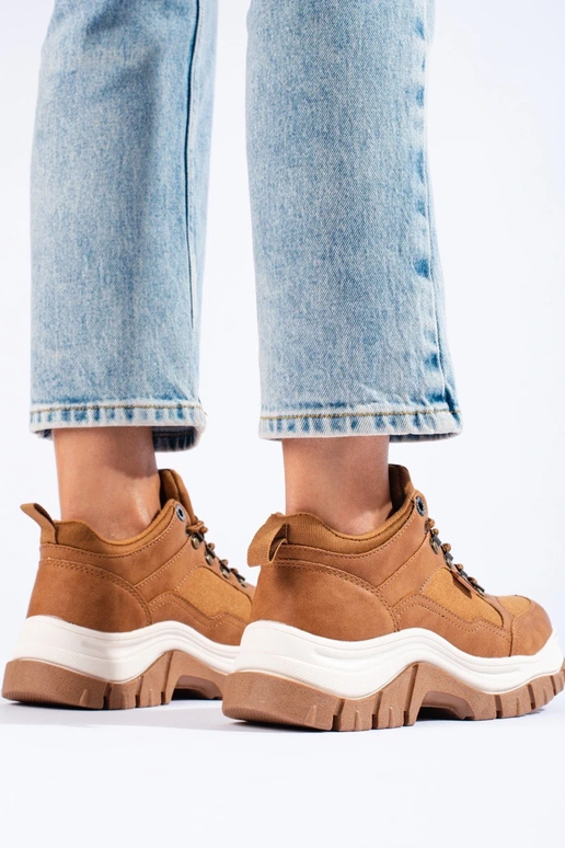 jalanõud pruunid värvi naiste omad...