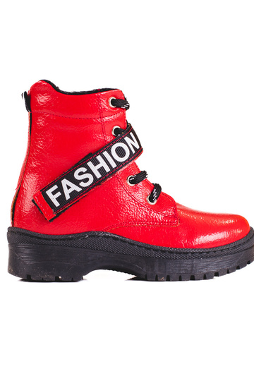 Pealiste poolsaapad...