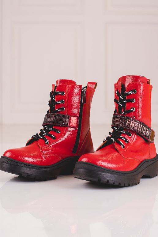 Pealiste poolsaapad tütrükkimineulik...