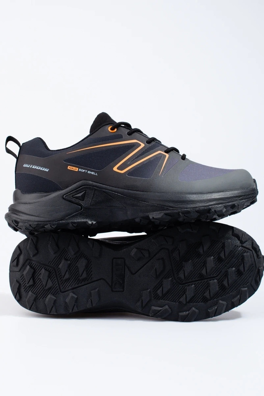 Spordistiilis meeste kingad DK halli...