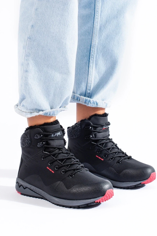 Pealiste kõrged matkasaapad soojad...