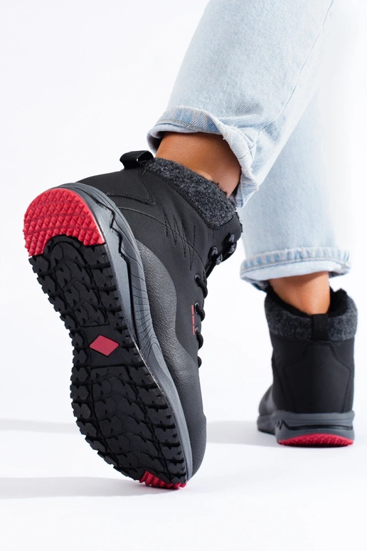 Pealiste kõrged matkasaapad soojad...