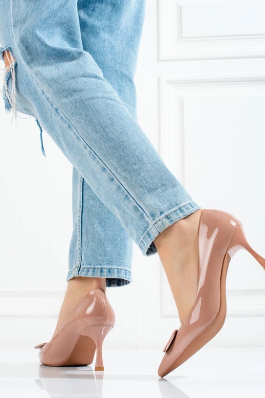 Kõrge kontsaga kingad Vinceza  beeži...