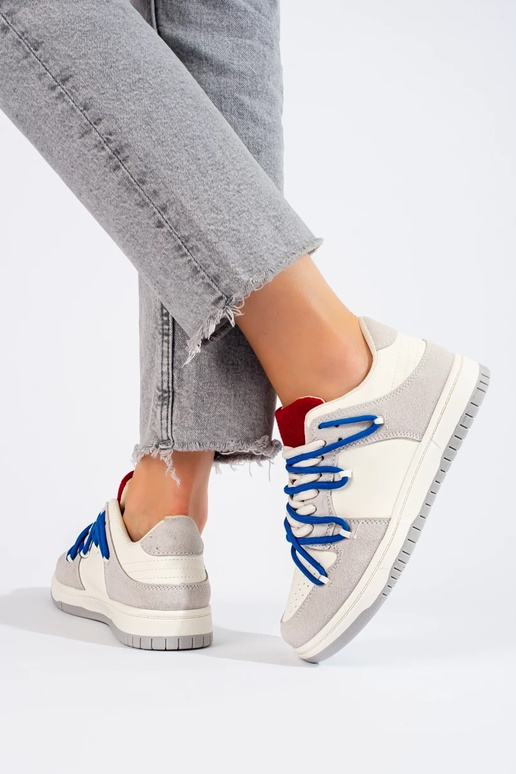 Spordistiilis kingad Shelovet