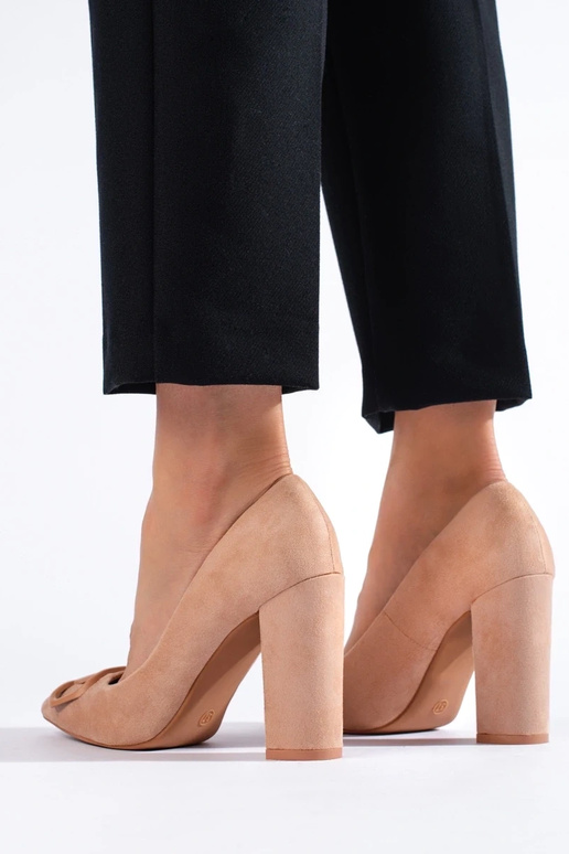 Kõrge kontsaga kingad Vinceza  beeži...