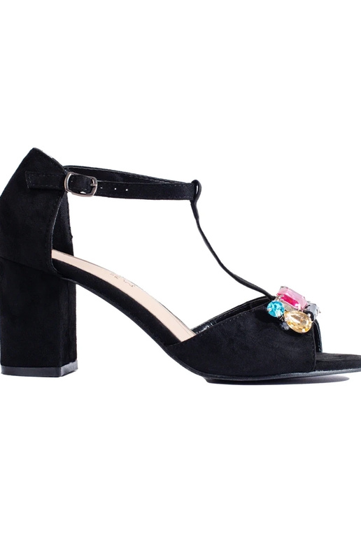 seemisnakhsed  kingad kõrge kontsaga... seemisnakhsed  kingad kõrge kontsaga...