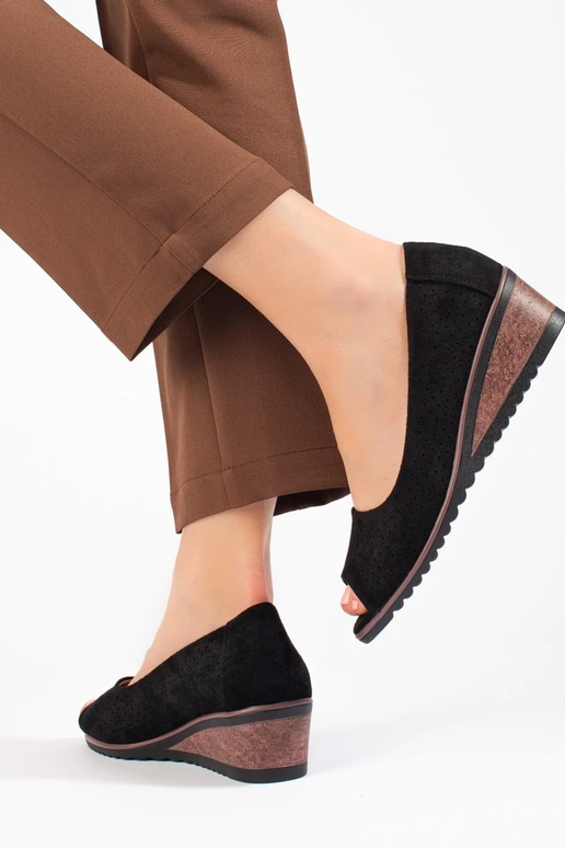 poolsaapad  Potocki Mustad poolsaapad  Potocki Mustad