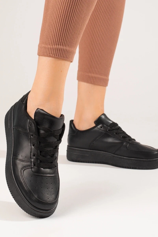 mustad spordijalatsid Shelovet mustad spordijalatsid Shelovet