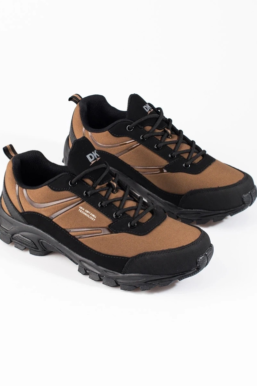 Spordistiilis meeste kingad  pruunid...