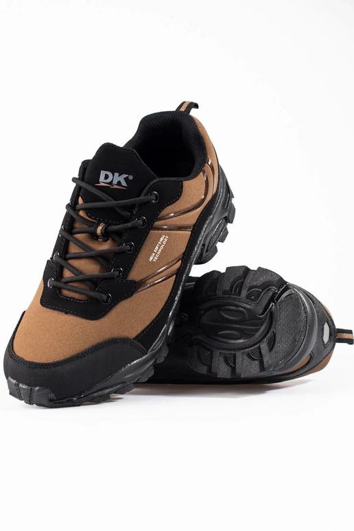 Spordistiilis meeste kingad  pruunid...