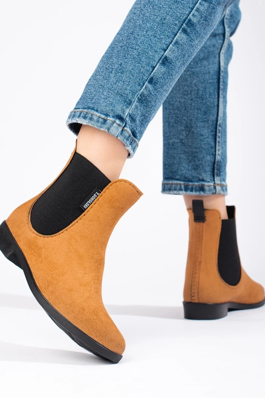 Kummikud  pruunid värvi  T.Sokolski