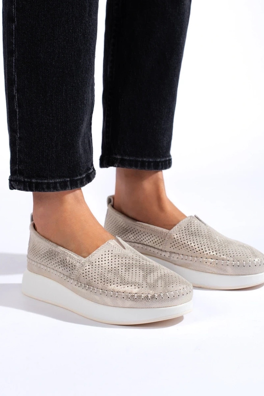 Kuldne Nahk Ażuuri Poolsaapad