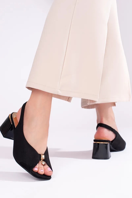 mustad  kingad   kõrge kontsaga Shelovet mustad  kingad   kõrge kontsaga Shelovet