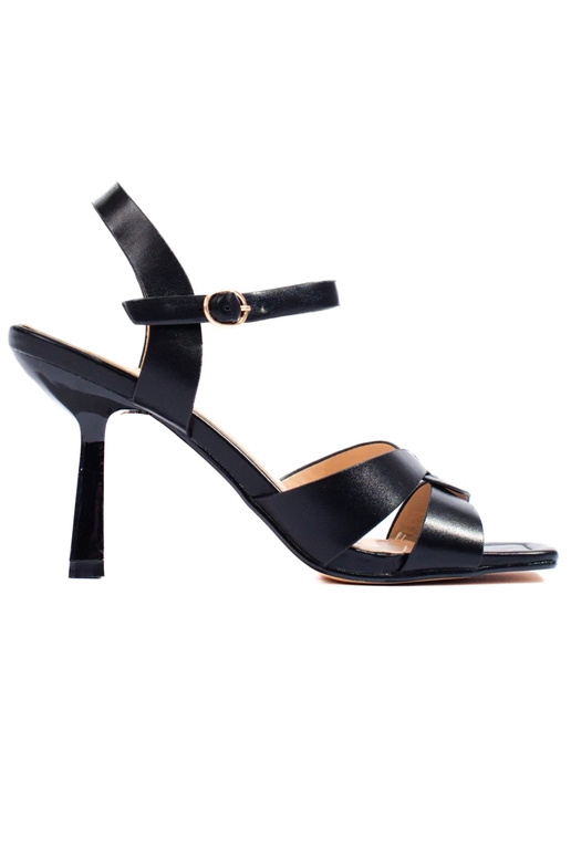 mustad kingad kõrge kontsaga Shelovet