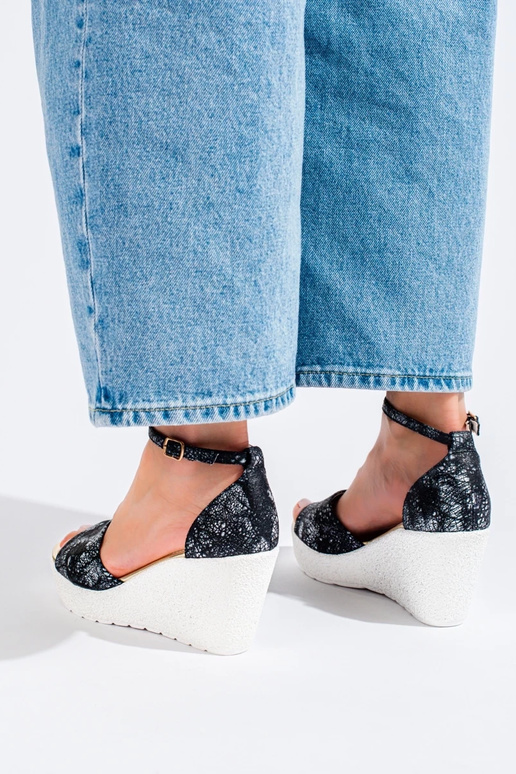 sandaalid   must-valge värv Shelovet sandaalid   must-valge värv Shelovet