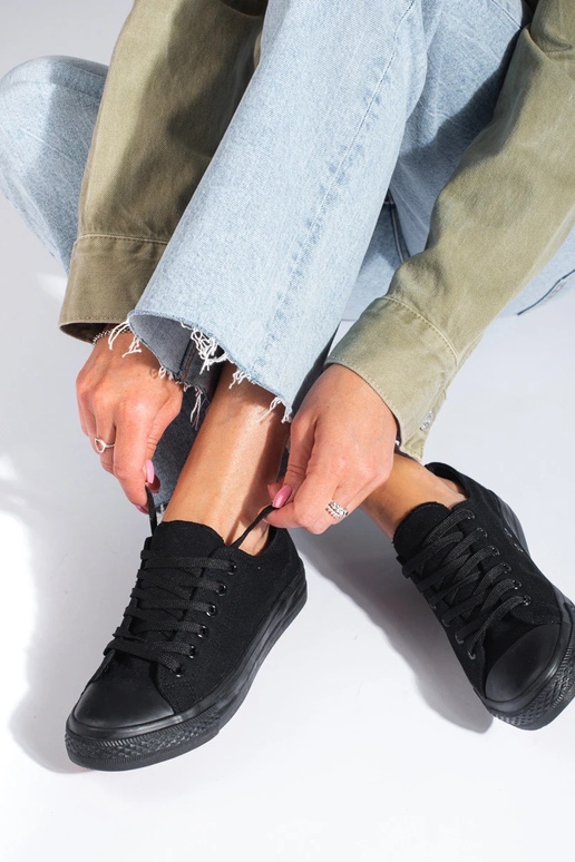 mustad  kingad  Shelovet