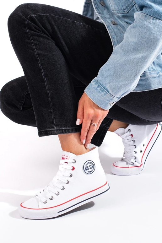 Naiste saapad  valge värv BIG STAR...