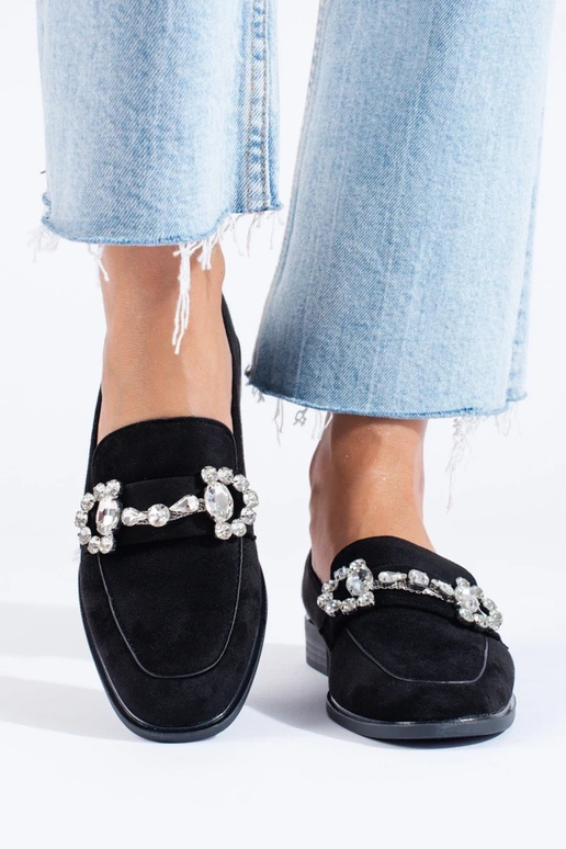 mustad mokassiinid  neetide ja...