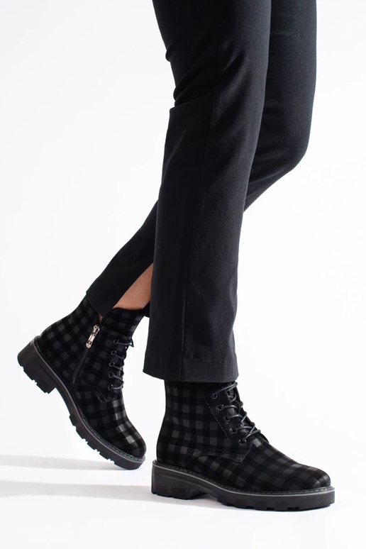 Pealiste saapad ruuduline naiste omad