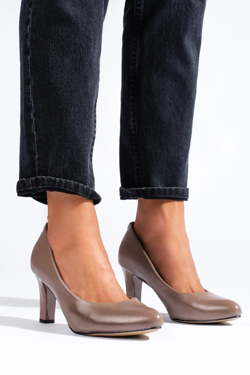 Klassikalise mudeli beeži värvi...