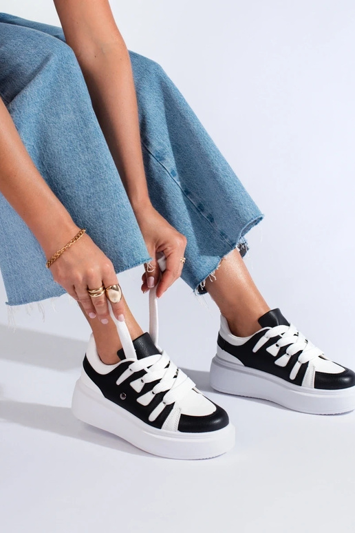 -valge värv Massiivse platvormiga...