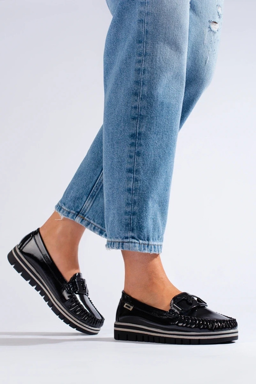 lakkefektiga mustad platvormiga... lakkefektiga mustad platvormiga...