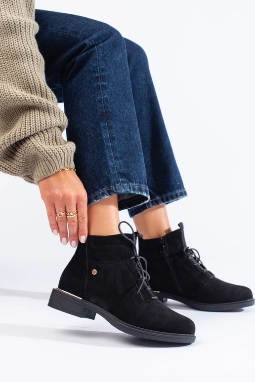 Mustad sametkingad Mustad sametkingad