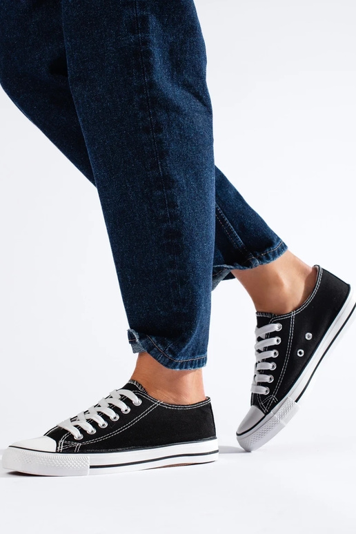 Klassikalise mudeli Mustad kingad... Klassikalise mudeli Mustad kingad...