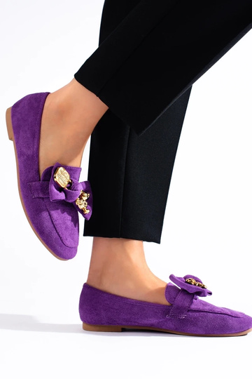 Violetne värv mokassiinid... 2