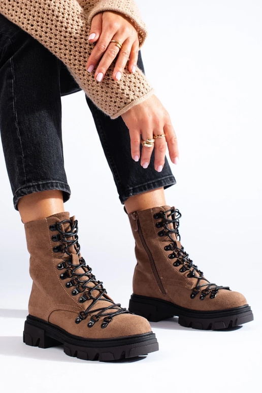 seemisnakhsed seotud saapad pruunid... seemisnakhsed seotud saapad pruunid...