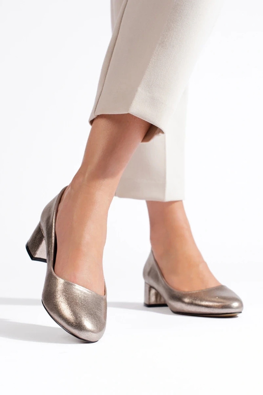 Kõrge kontsaga kingad