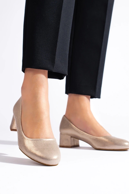 Kõrge kontsaga kingad