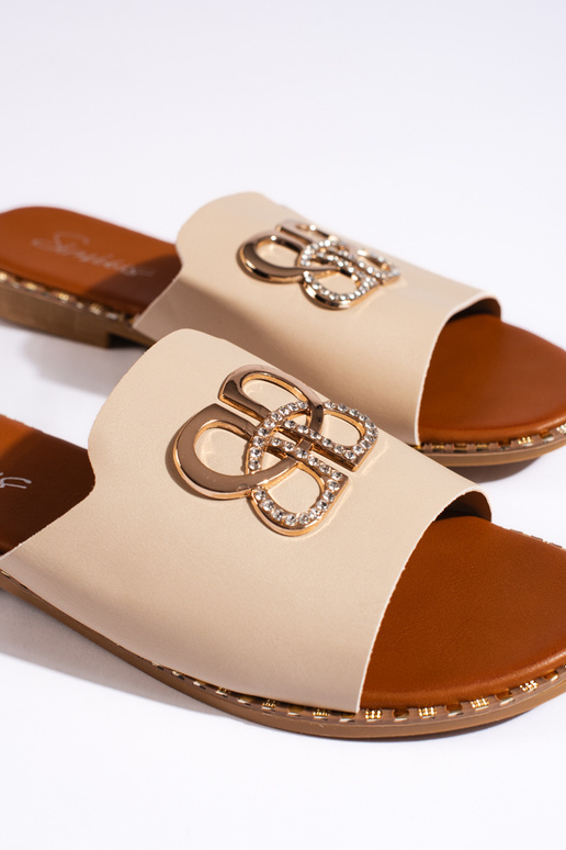 beeži värvi plätud beeži värvi plätud