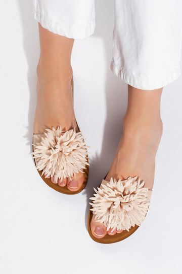 Beežid naiste lillega plätud 2