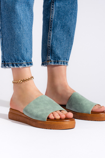 Rohelist värvi  plätud... 2