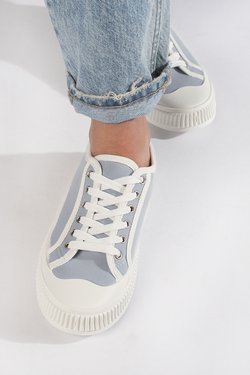 Naiste saapad  platvormiga Naiste saapad  platvormiga