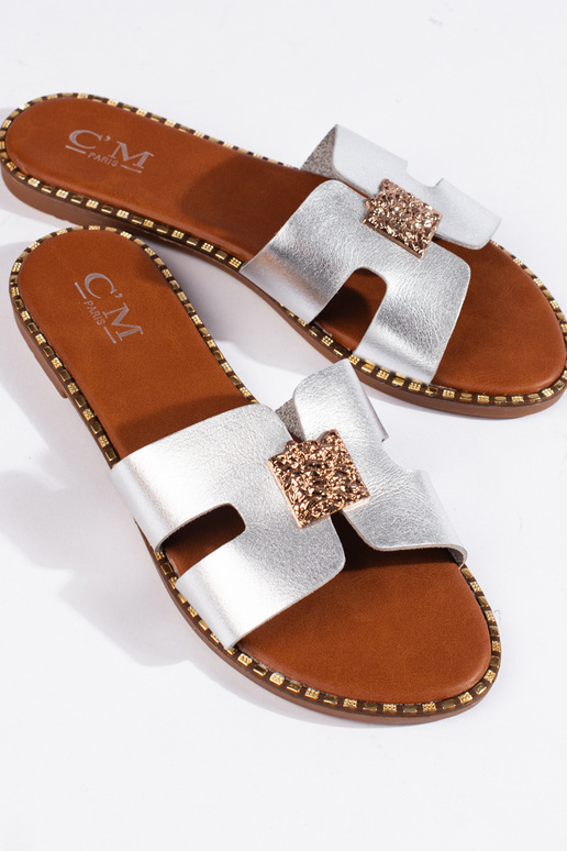 Hõbedat värvi  plätud Hõbedat värvi  plätud